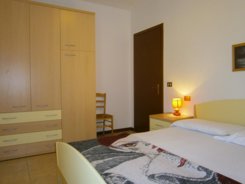 Villaggio Laguna - Agenzia Cocal Каорле Стая снимка